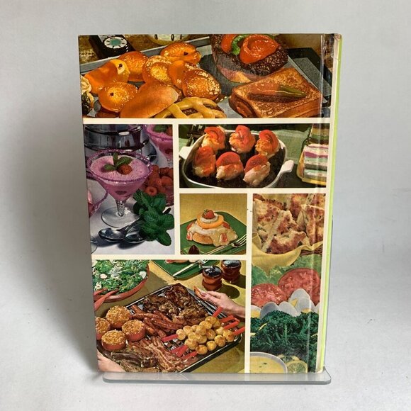 1963 Better Homes and Gardens Meals in Minutes Cook Book - Picture 3 of 5
